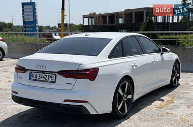 Седан Audi A6 2021 в 