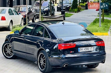 Седан Audi A6 2013 в 