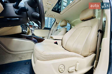 Седан Audi A6 2013 в 