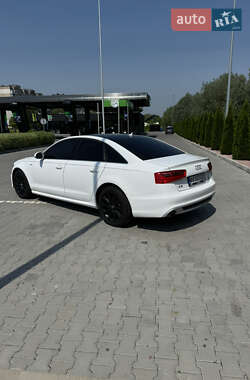 Седан Audi A6 2012 в 