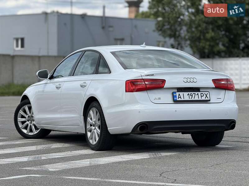 Седан Audi A6 2014 в Киеве