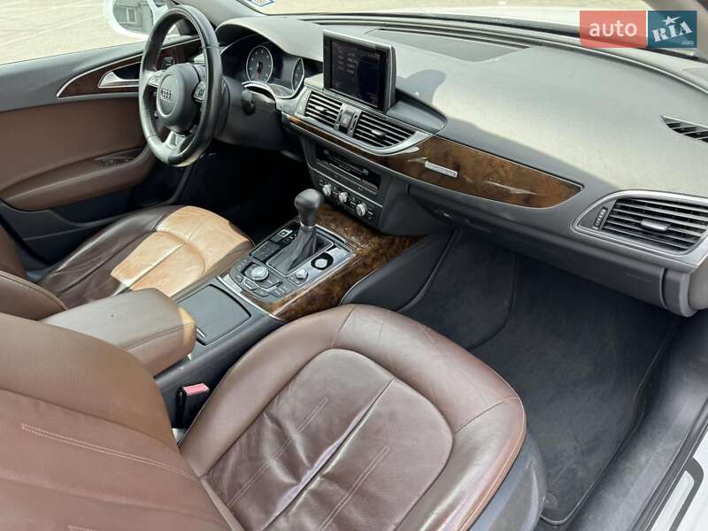 Седан Audi A6 2014 в Киеве