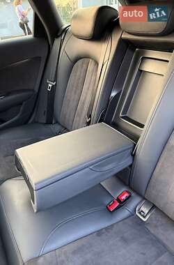 Универсал Audi A6 2018 в 