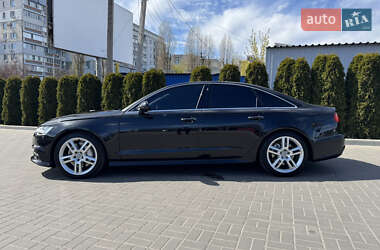 Седан Audi A6 2015 в 