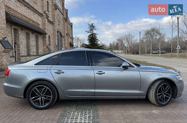 Седан Audi A6 2013 в 