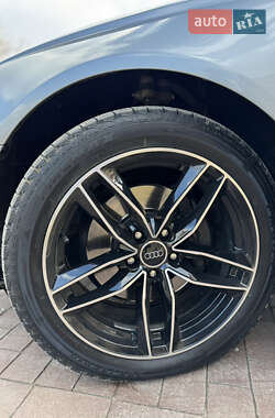 Седан Audi A6 2013 в 