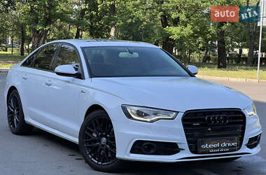 Седан Audi A6 2011 в 
