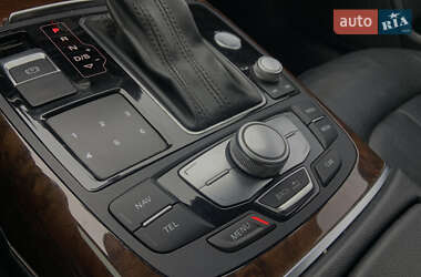Седан Audi A6 2015 в 