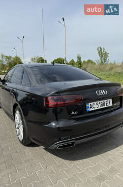 Седан Audi A6 2015 в 