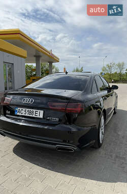 Седан Audi A6 2015 в 