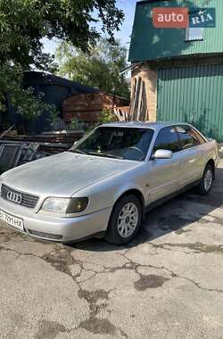 Седан Audi A6 1995 в 