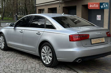 Седан Audi A6 2012 в 