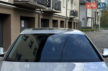 Седан Audi A6 2012 в 