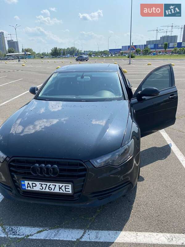 Седан Audi A6 2012 в Киеве
