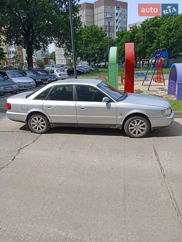 Седан Audi A6 1996 в 