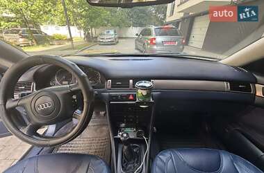 Седан Audi A6 2001 в 
