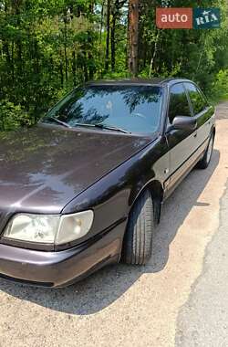 Седан Audi A6 1995 в 
