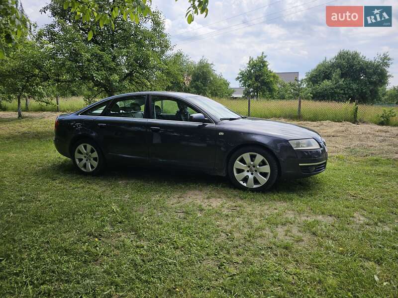 Седан Audi A6 2004 в Ивано-Франковске