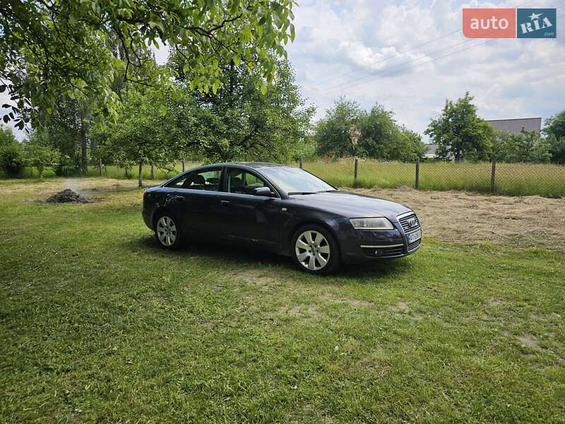 Седан Audi A6 2004 в Ивано-Франковске