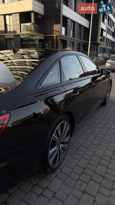 Седан Audi A6 2023 в Львове