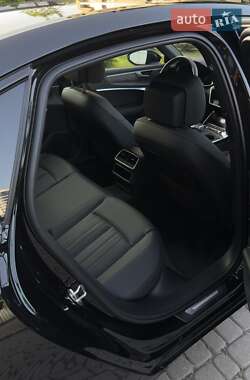 Седан Audi A6 2023 в Львове