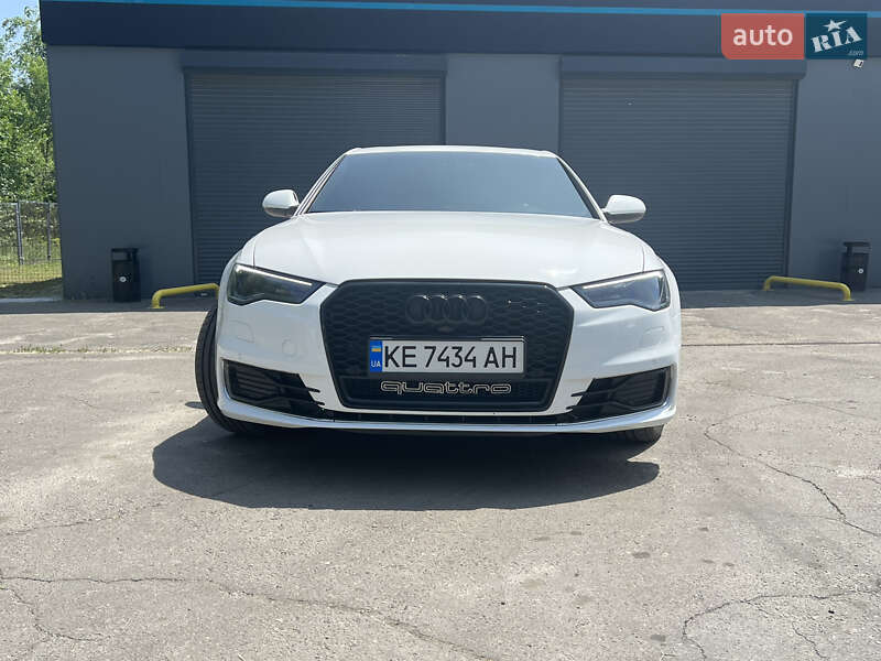 Седан Audi A6 2015 в Днепре