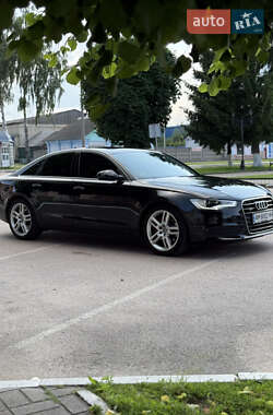 Седан Audi A6 2014 в 