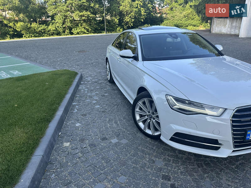 Седан Audi A6 2016 в Ужгороде