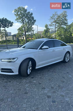 Седан Audi A6 2016 в 
