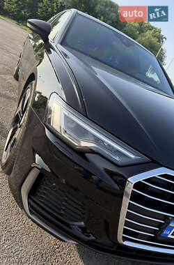 Седан Audi A6 2019 в 