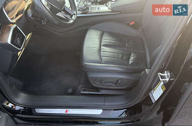 Седан Audi A6 2019 в 