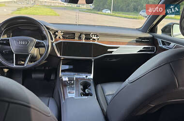 Седан Audi A6 2019 в 