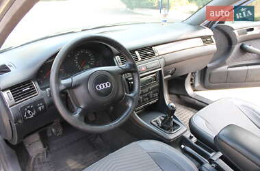 Седан Audi A6 1997 в 