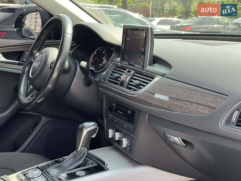 Седан Audi A6 2015 в Ужгороде