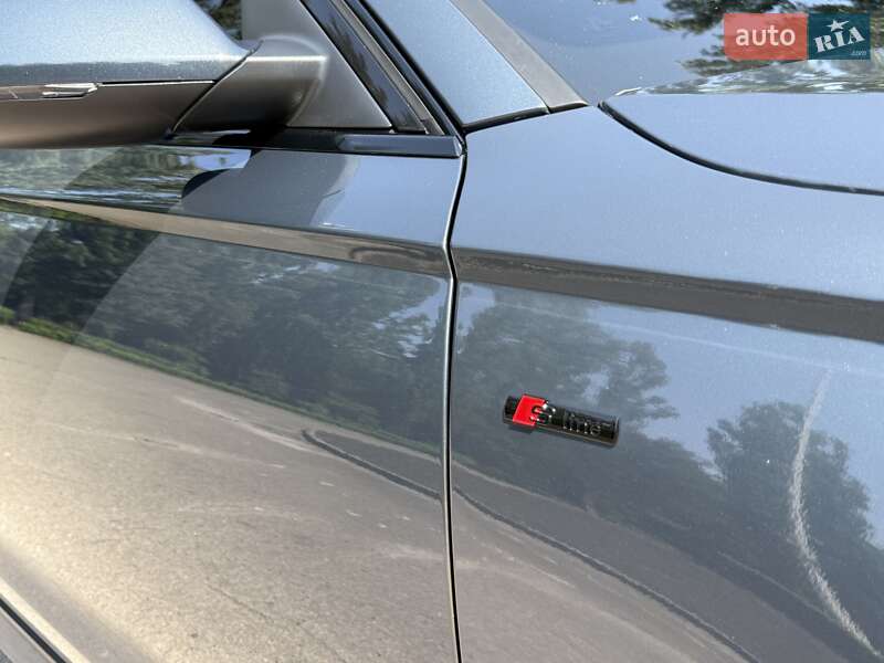 Седан Audi A6 2015 в Киеве