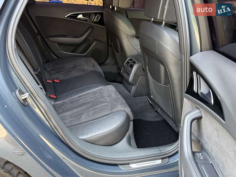 Седан Audi A6 2015 в Киеве