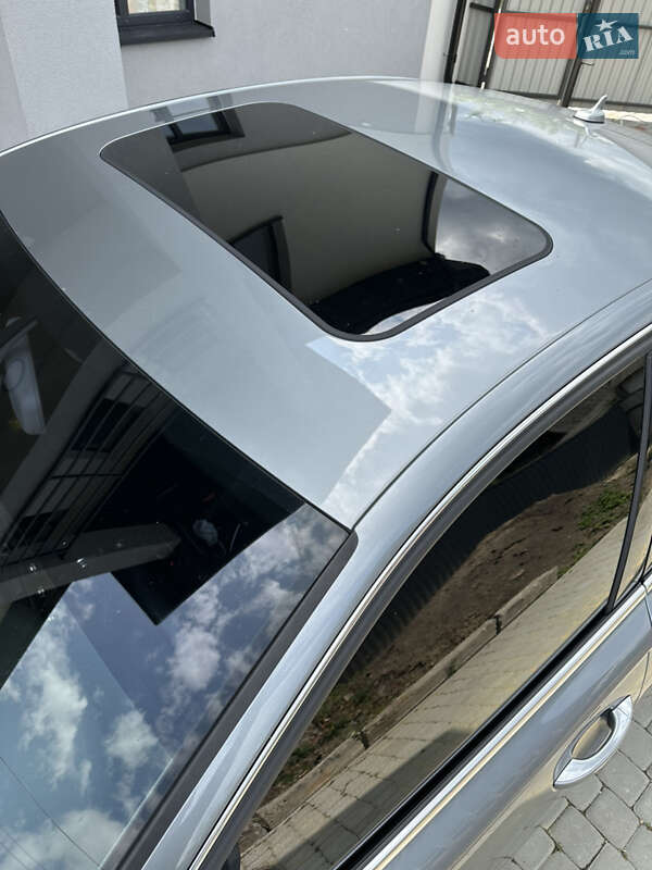 Седан Audi A6 2012 в Добросині