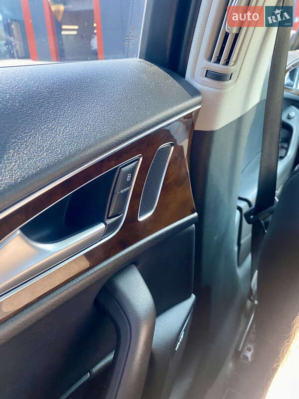 Седан Audi A6 2014 в Черкасах