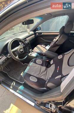 Седан Audi A6 2000 в 