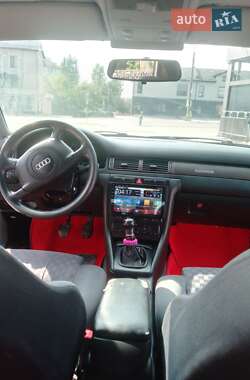 Седан Audi A6 1999 в 