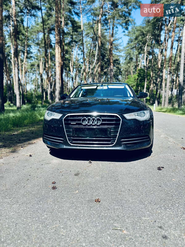 Седан Audi A6 2011 в 