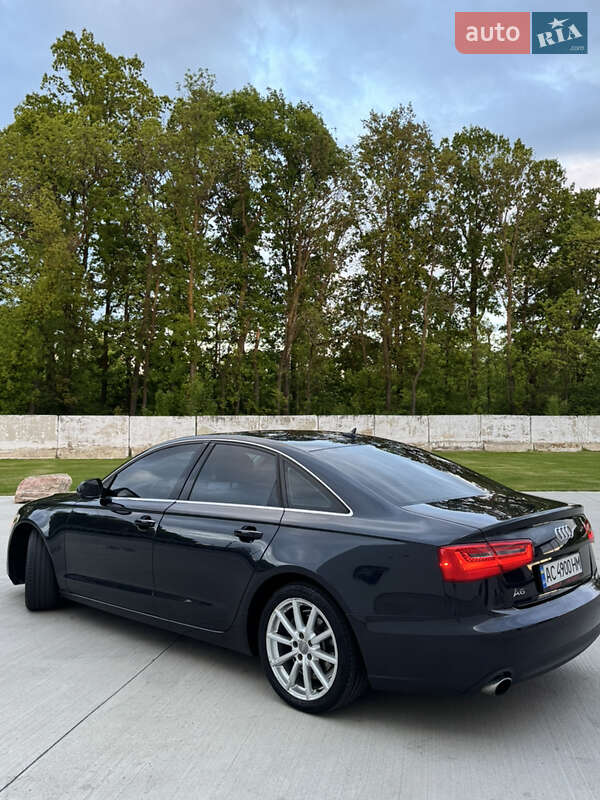 Седан Audi A6 2012 в Луцке