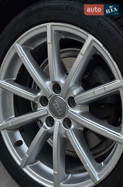 Седан Audi A6 2012 в 