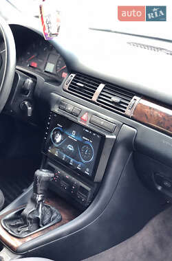 Универсал Audi A6 1999 в 