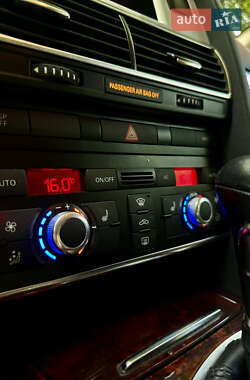 Седан Audi A6 2010 в 
