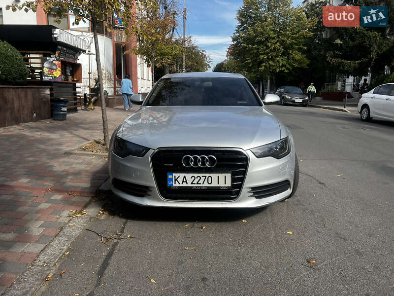 Седан Audi A6 2013 в 