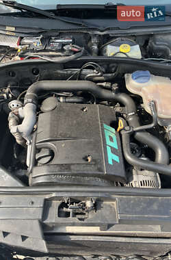 Седан Audi A6 1997 в 