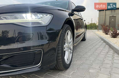 Седан Audi A6 2015 в 