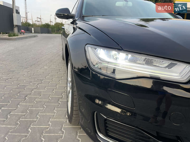 Седан Audi A6 2015 в Миргороде