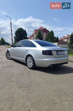 Седан Audi A6 2004 в 